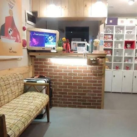 Red Panda Hotel Seoul Bagian luar foto